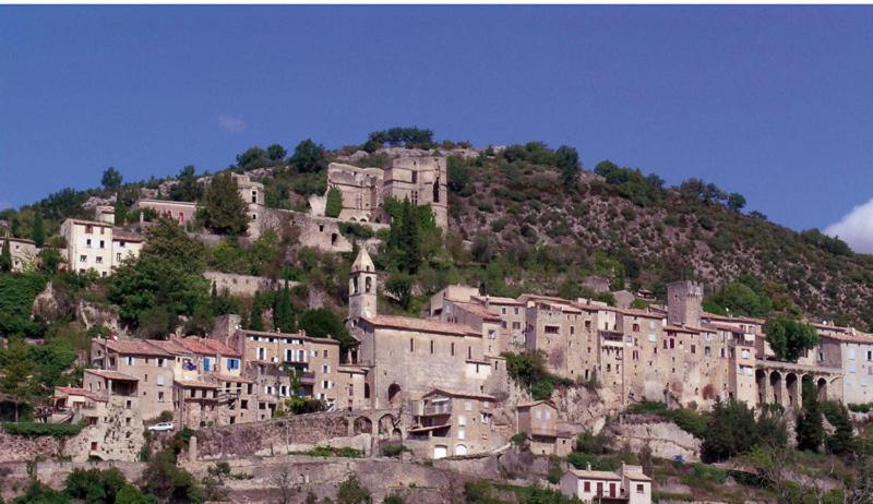 Aparthotel La Tour De Guet Montbrun-les-Bains Exterior foto